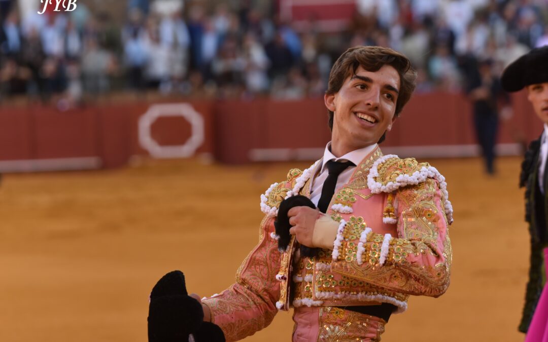 SEVILLE : NOVILLADA DE TALAVANTE TRES INTERESSANTE !