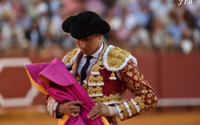 PHOTOS DU JOUR : A QUOI PENSE-T-IL?